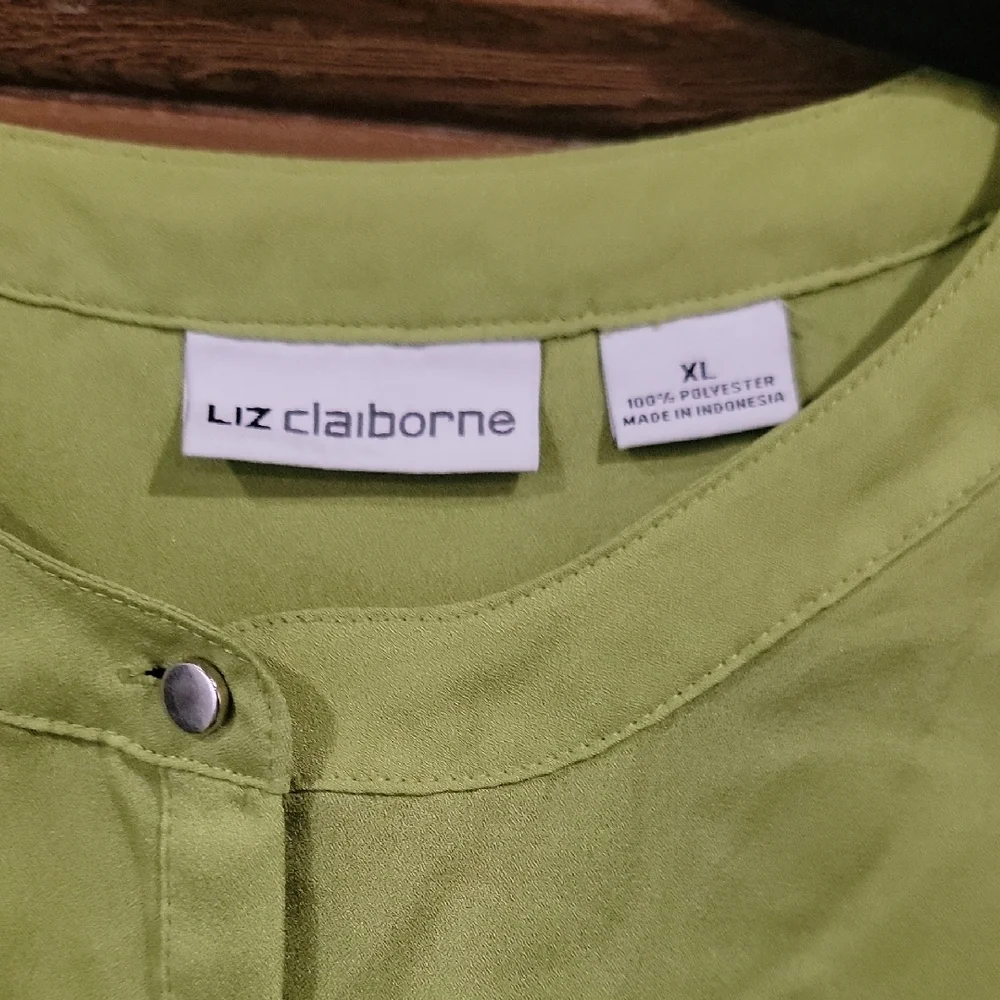 Liz Claiborne Lime Green Sleeveless Tank - Picture 2 of 4